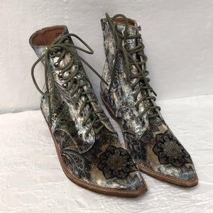 JEFFREY CAMPBELL Elmcroft Boots NWOT